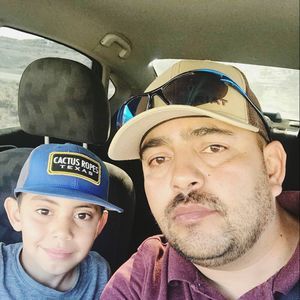 Meet your Posher, Manuel